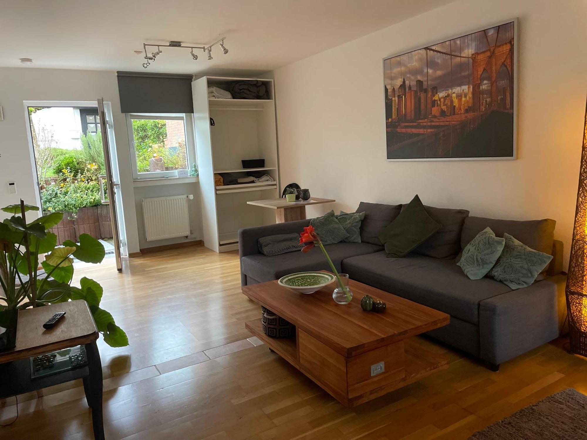 Modernes Im Gruenen - Stilvoll Und Komfortabel Apartment Cologne